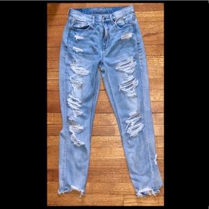 American Eagle Mom Jeans